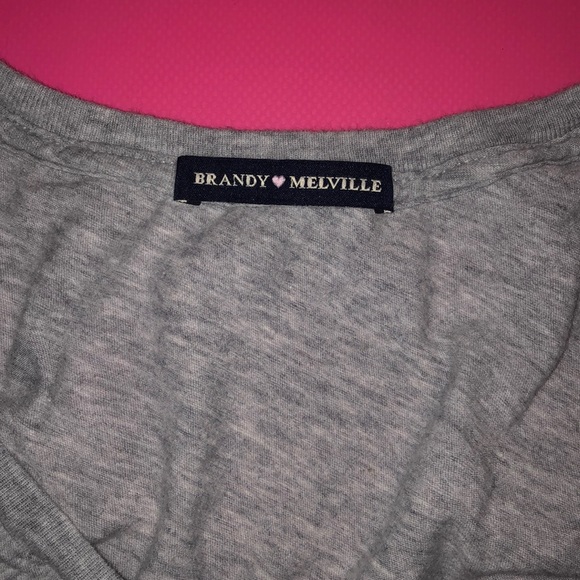 Brandy Melville shirt - Picture 3 of 3